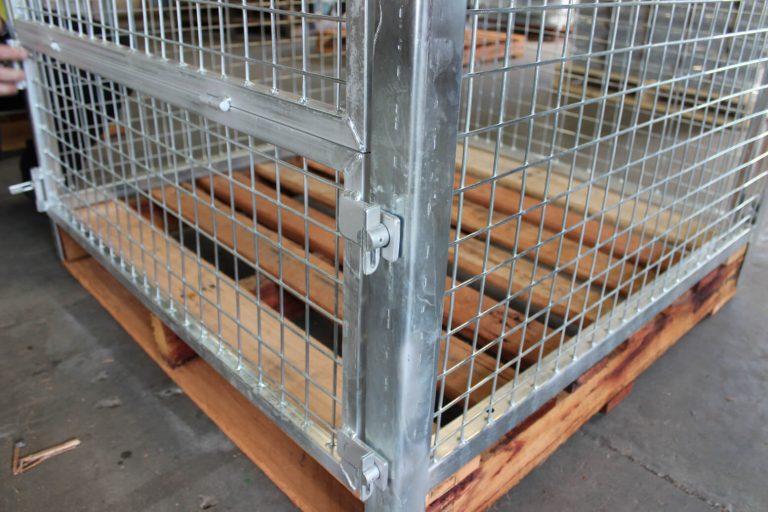 steel pallet cages