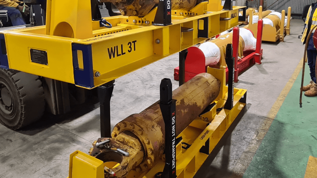 cylindrical load secured on a Daywalk cylinder pallet
