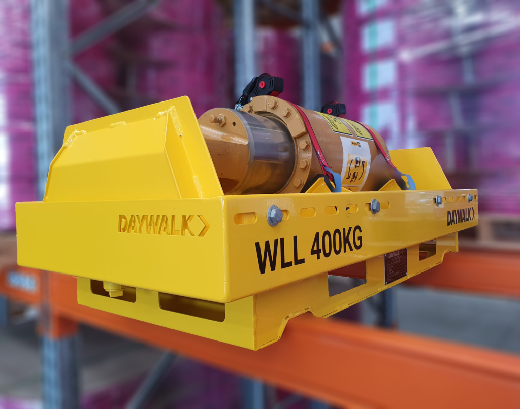 Small Spartan Cylinder Frame | DAYWALK