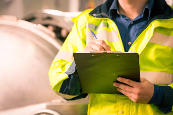 worker with clipboard