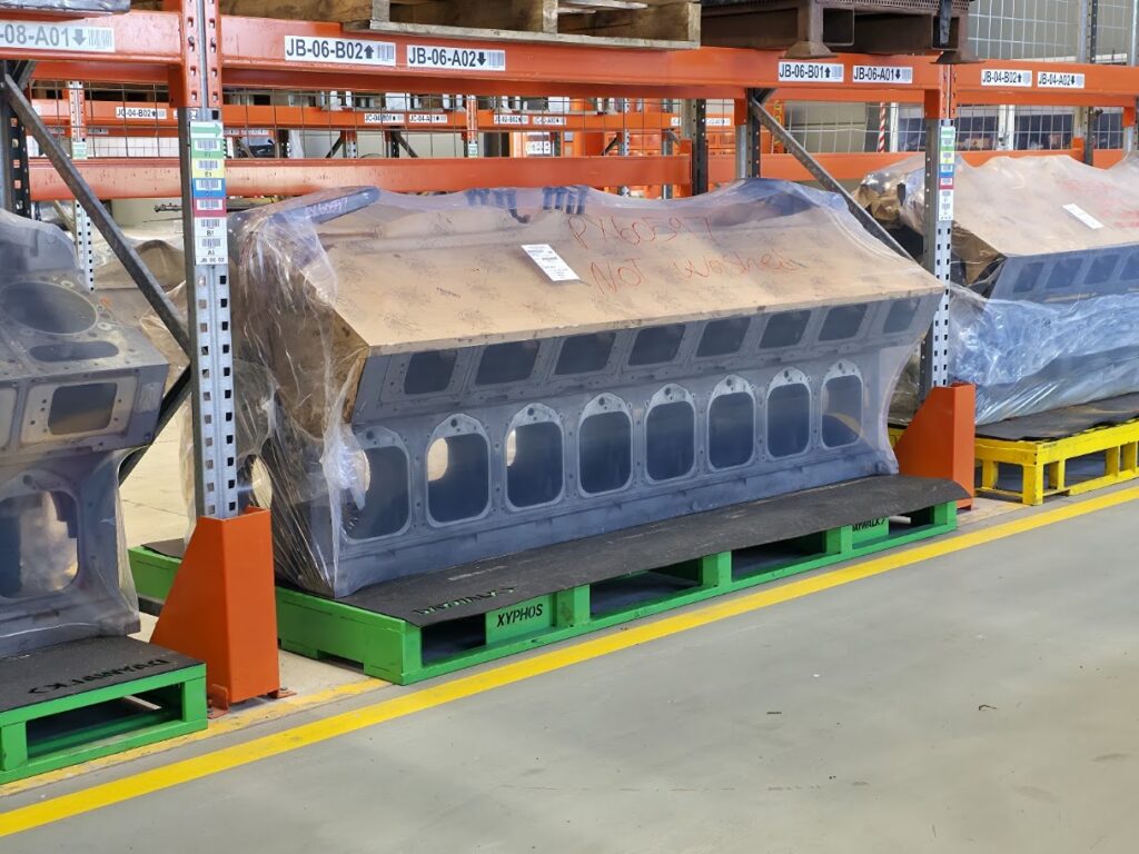 DAYWALK Xyphos pallet was the solution to timber pallets.