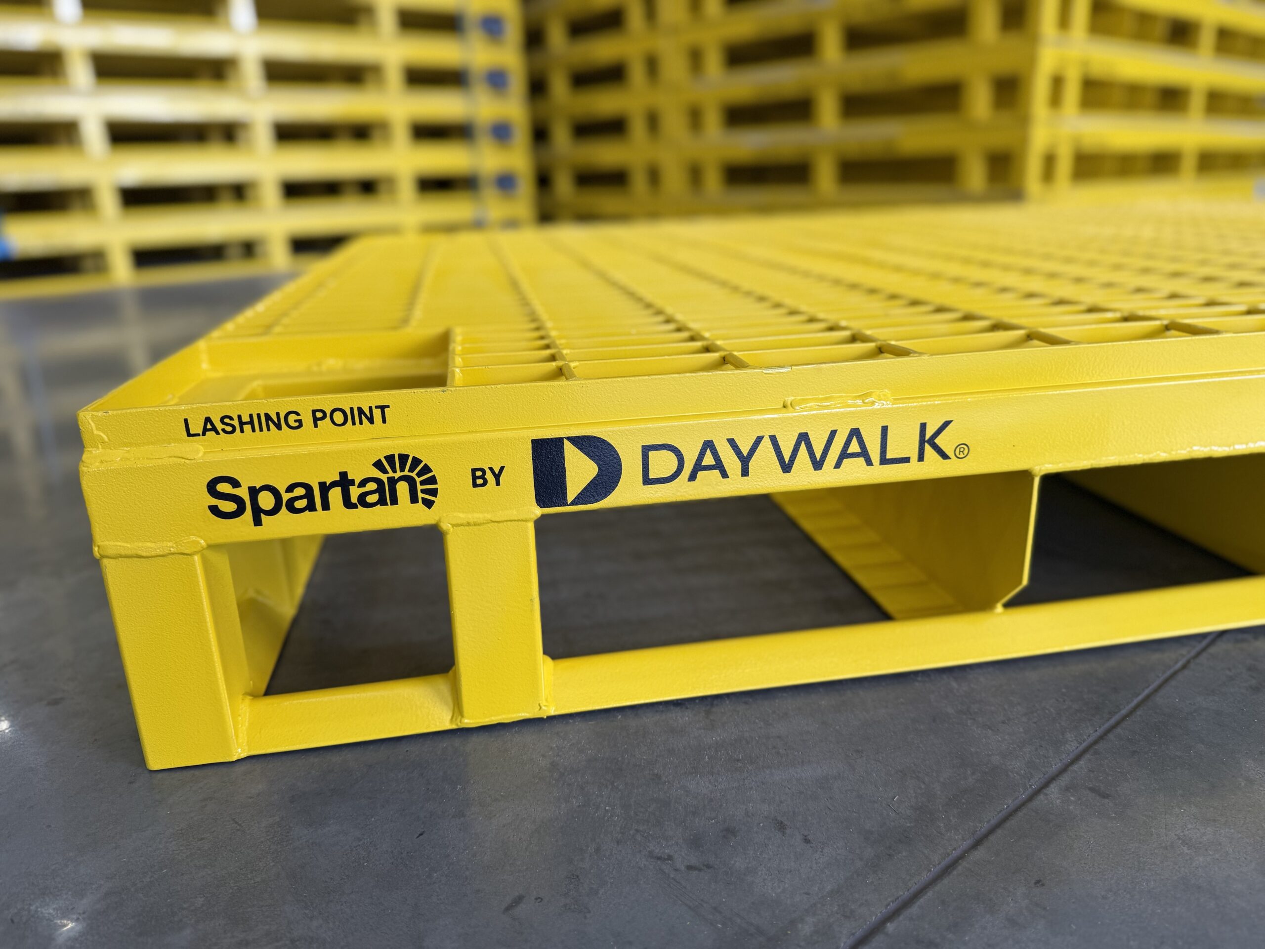DAYWALK 3T Spartan Mesh Pallet close up