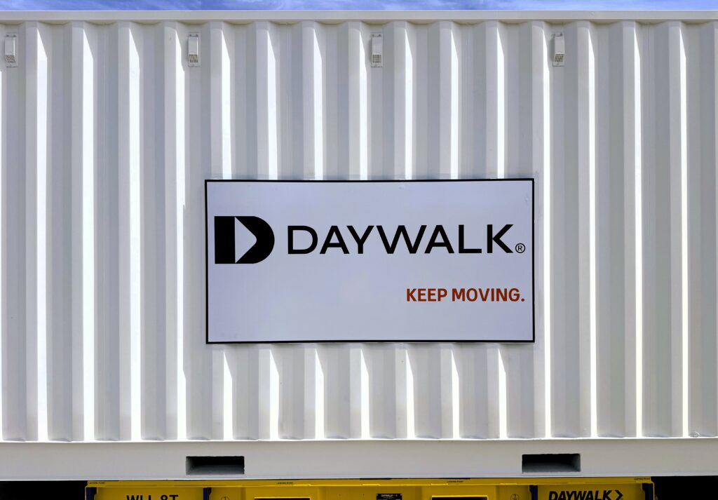 DAYWALK container